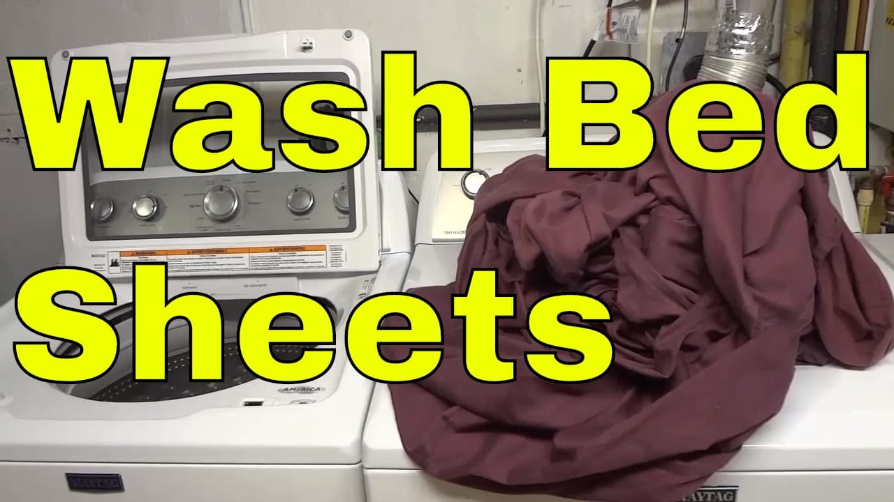 Choosing What to Wash Bedding in Washing Machine